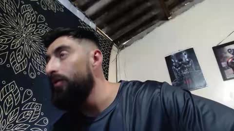 Snapshot of oconnersteve123 chatting on 10-05-25, 08:40 STEVE online show from 10-05-25, 08:40