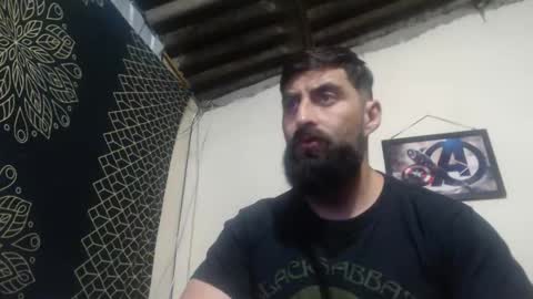 Snapshot of oconnersteve123 chatting on 10-31-25, 01:28 STEVE online show from 10-31-25, 01:28