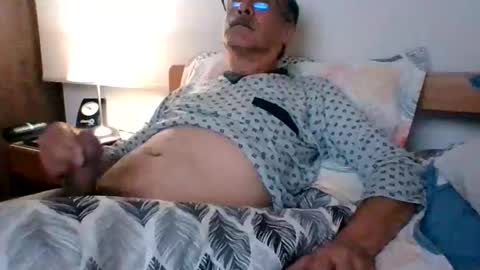 Snapshot of ocorrea chatting on 06-10-26, 03:50 ocorrea online show from 06-10-26, 03:50