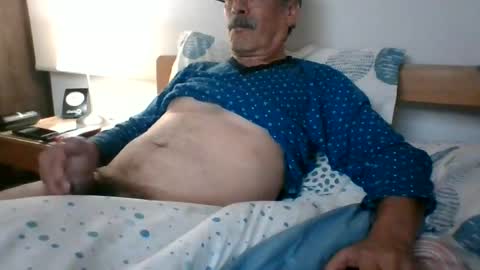 Snapshot of ocorrea chatting on 06-17-26, 03:53 ocorrea online show from 06-17-26, 03:53