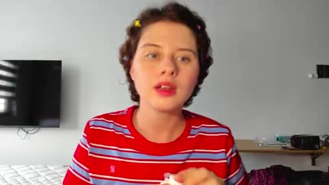 Evie online show from 04-02-26, 10:24