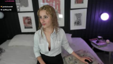 Ana  online show from 12-20-25, 11:17