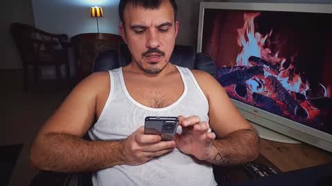 Snapshot of officeman7 chatting on 01-04-25, 05:26 officeman7 online show from 01-04-25, 05:26