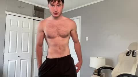 Snapshot of officialtommycash chatting on 06-24-26, 05:01 Tommy Cash online show from 06-24-26, 05:01