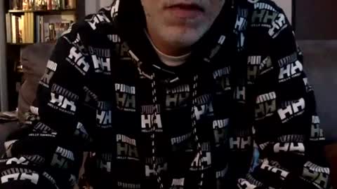 Snapshot of oggs48 chatting on 02-18-26, 10:39 oggs48 online show from 02-18-26, 10:39