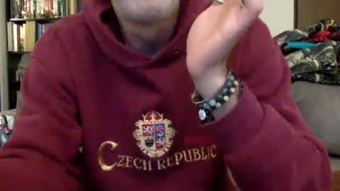 Snapshot of oggs48 chatting on 05-18-26, 09:20 oggs48 online show from 05-18-26, 09:20