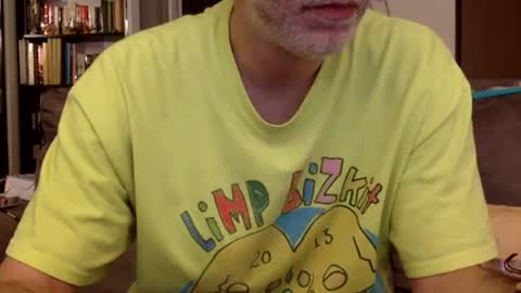 Snapshot of oggs48 chatting on 06-01-26, 08:43 oggs48 online show from 06-01-26, 08:43