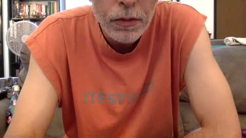 Snapshot of oggs48 chatting on 06-21-26, 12:41 oggs48 online show from 06-21-26, 12:41