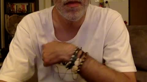 Snapshot of oggs48 chatting on 07-12-26, 08:00 oggs48 online show from 07-12-26, 08:00