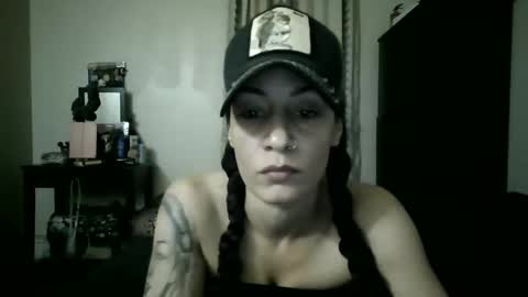 Lit en Cama online show from 12-05-25, 01:47