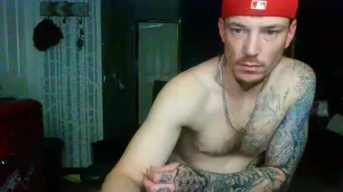 who dares  toss me some  tips lets have fun online show from 11-29-25, 12:08