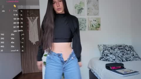 ohanna_ online show from 11-26-25, 10:11