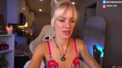 Kelly online show from 11-11-25, 02:11