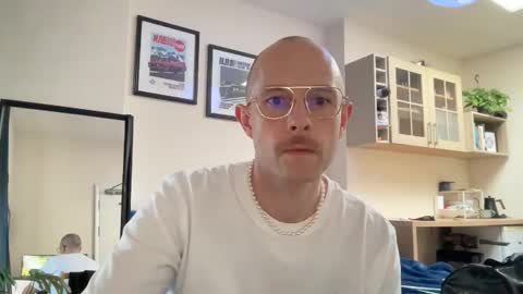 ohhhhhsurrender online show from 04-29-26, 05:30