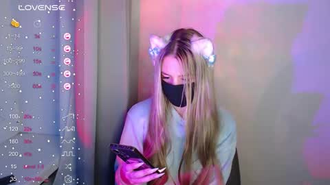 Snapshot of ohiko4545 chatting on 11-06-25, 06:20 katarina online show from 11-06-25, 06:20