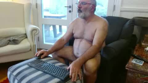 Snapshot of ohjonny55 chatting on 05-17-26, 03:15 Ohjonny online show from 05-17-26, 03:15