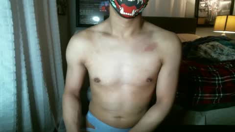 Snapshot of ohjungerz chatting on 12-24-24, 05:05 Jungerz online show from 12-24-24, 05:05