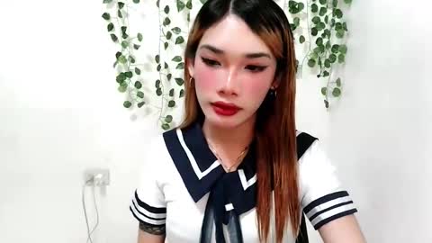 Snapshot of ohmyalessandraxcx chatting on 10-27-25, 02:21 ohmyalessandraxcx online show from 10-27-25, 02:21