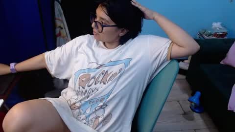 ohmysqueak online show from 07-17-26, 12:28
