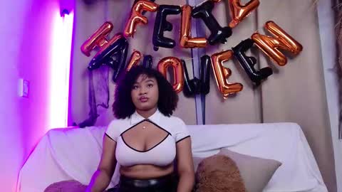  g  online show from 10-31-25, 01:39