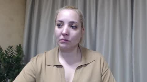 Mari online show from 03-21-26, 05:16