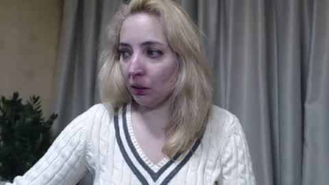 Snapshot of ohsweetmari chatting on 04-29-26, 05:06 Mari online show from 04-29-26, 05:06