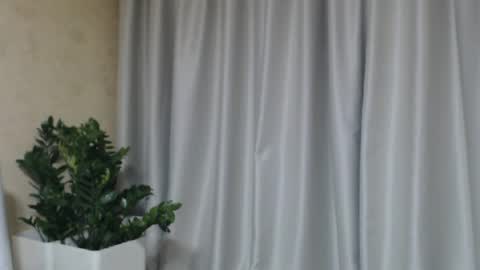Snapshot of ohsweetmari chatting on 05-30-26, 05:43 Mari online show from 05-30-26, 05:43