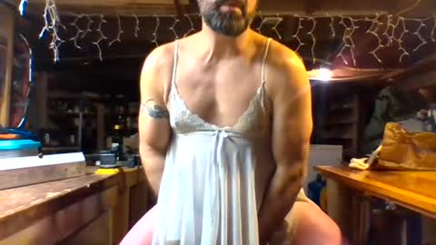 Snapshot of oileddick48 chatting on 01-13-25, 03:15 Oileddick48 online show from 01-13-25, 03:15