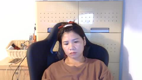 Snapshot of oinjer09 chatting on 06-09-26, 02:01 oinjer09 online show from 06-09-26, 02:01