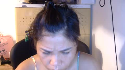 Snapshot of oinjer09 chatting on 07-06-26, 07:27 oinjer09 online show from 07-06-26, 07:27