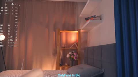 Snapshot of oke_doke chatting on 11-27-25, 06:54 Henrietta or Rita online show from 11-27-25, 06:54