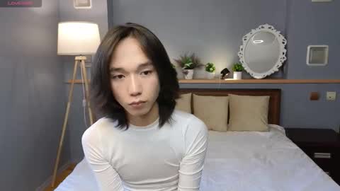 Snapshot of okerriella chatting on 10-08-25, 08:01 Ami online show from 10-08-25, 08:01