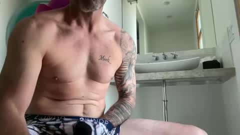 Snapshot of oki42 chatting on 05-22-26, 02:55 oki42 online show from 05-22-26, 02:55