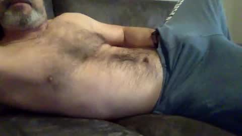 Snapshot of oktobus74 chatting on 04-27-26, 04:49 oktobus74 online show from 04-27-26, 04:49