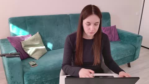 Ola queen online show from 03-31-26, 05:52