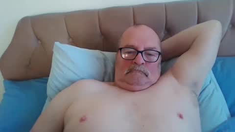 Snapshot of old_fkr chatting on 12-26-24, 10:37 old_fkr online show from 12-26-24, 10:37