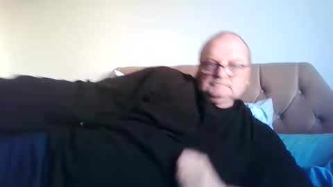 Snapshot of old_fkr chatting on 01-09-25, 03:23 old_fkr online show from 01-09-25, 03:23