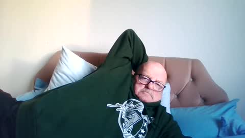 Snapshot of old_fkr chatting on 01-14-25, 03:26 old_fkr online show from 01-14-25, 03:26