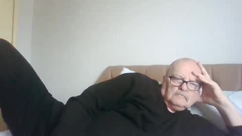 Snapshot of old_fkrr_ chatting on 02-22-26, 11:42 old_fkrr_ online show from 02-22-26, 11:42