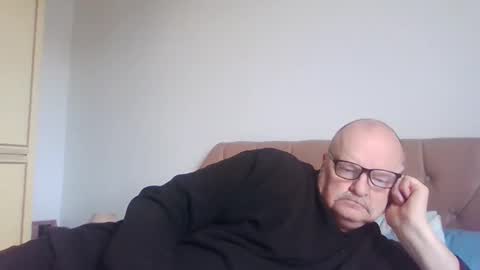 Snapshot of old_fkrr_ chatting on 02-23-26, 12:13 old_fkrr_ online show from 02-23-26, 12:13