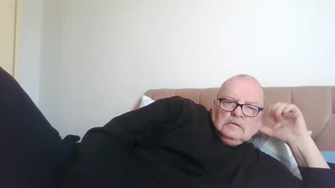 Snapshot of old_fkrr_ chatting on 03-03-26, 10:32 old_fkrr_ online show from 03-03-26, 10:32