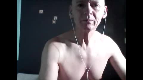 oldbuthorny62 online show from 02-22-25, 10:52