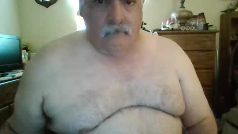 oldcockforyngladies online show from 04-12-26, 01:16