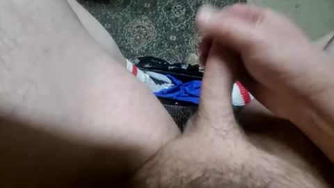 Snapshot of olderadventurous chatting on 01-10-25, 12:38 Horny Oldman online show from 01-10-25, 12:38