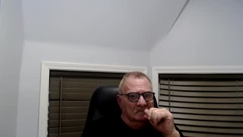 oldguybigd online show from 10-01-25, 04:40