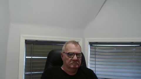 oldguybigd online show from 10-09-25, 08:29