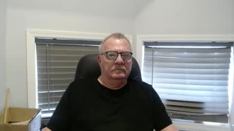 oldguybigd online show from 10-12-25, 08:41