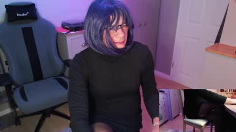 oldveteranuk online show from 12-19-25, 07:37