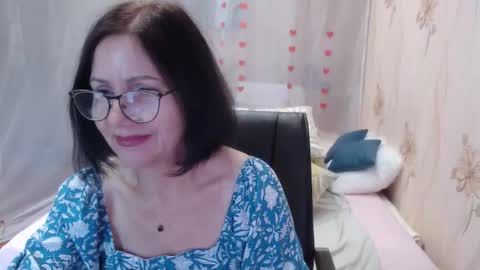 OlgaHottie online show from 10-28-25, 11:29