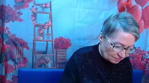 Snapshot of olgaluck chatting on 02-09-26, 07:12 OlgaLuck online show from 02-09-26, 07:12